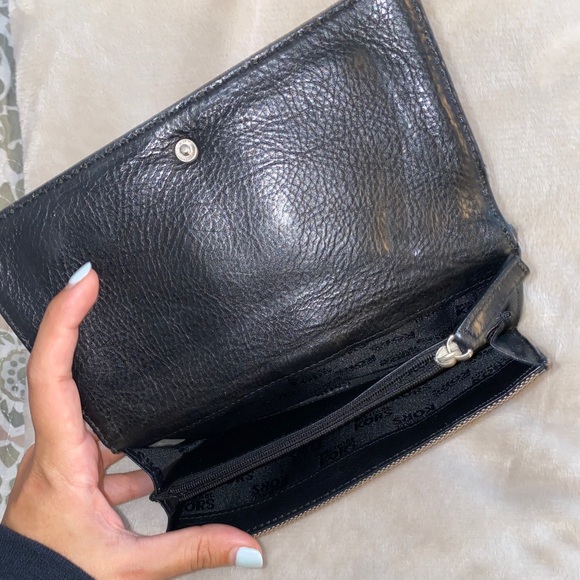 Authentic MK Wallets - Picture 2 of 5